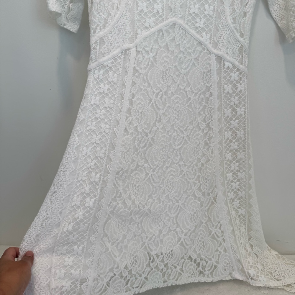 Sundance Lace Dress size 8p - Picture 5 of 14